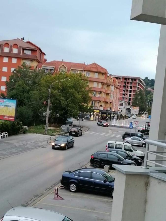 Dobi Apartmani Wing Jagodina Bagian luar foto