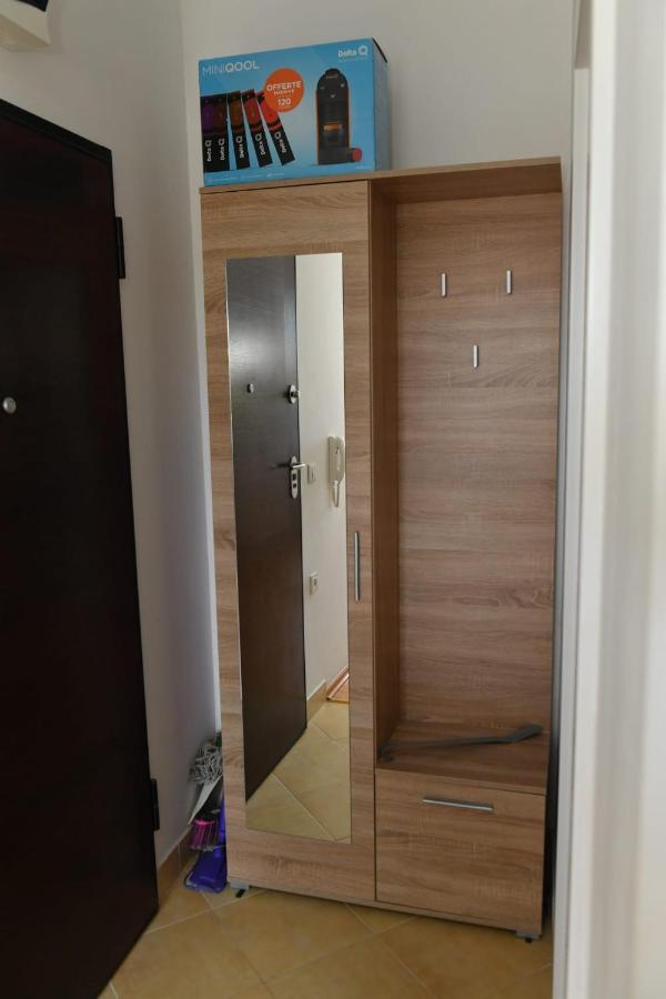 Dobi Apartmani Wing Jagodina Bagian luar foto