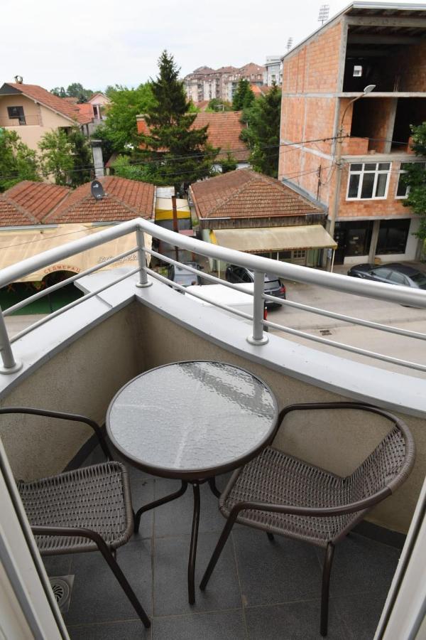 Dobi Apartmani Wing Jagodina Bagian luar foto